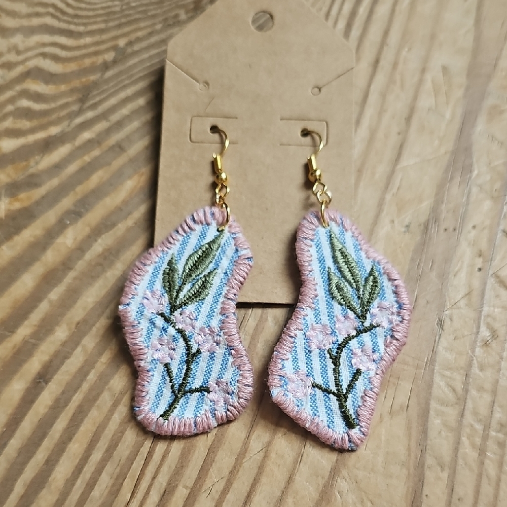 Embroidered Floral Earrings with Pink and Green Accents